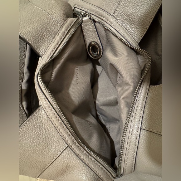 Pebble coach handbag - Picture 5 of 7